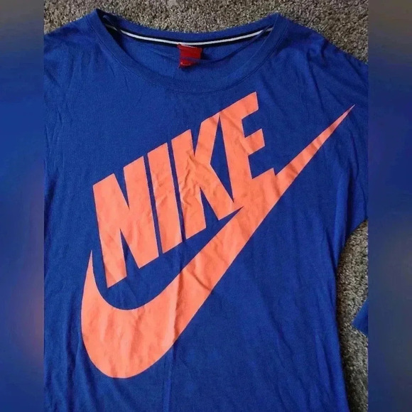 Nike Dolman Sleeve T-shirt Medium - Picture 2 of 6